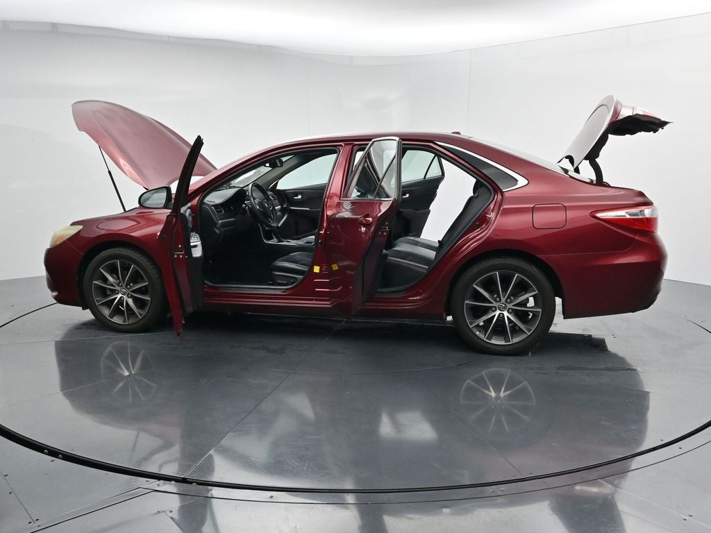 2016 Toyota Camry XSE