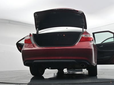 2016 Toyota Camry XSE