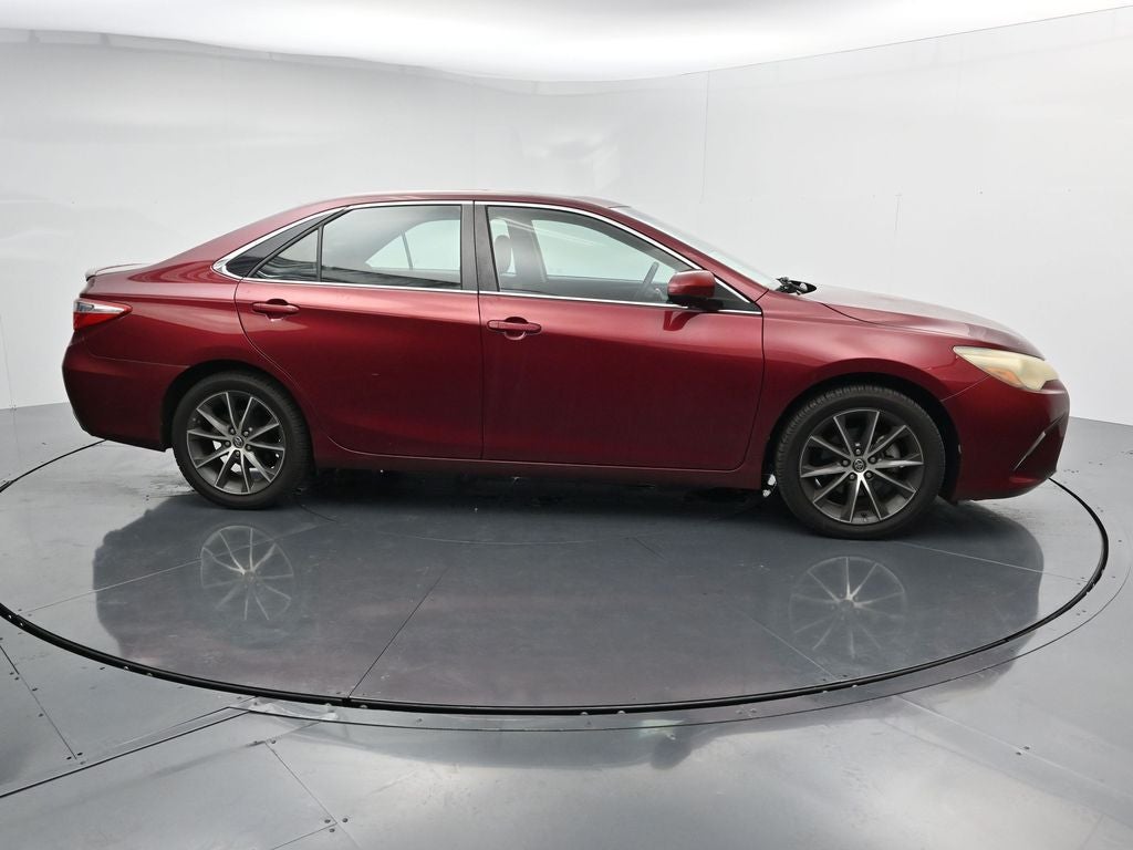 2016 Toyota Camry XSE