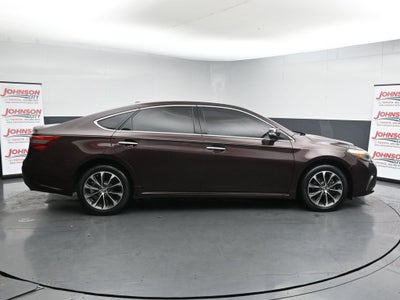 2018 Toyota Avalon XLE