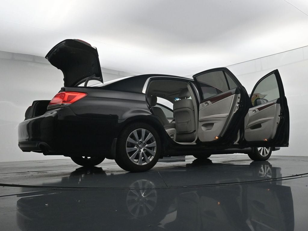 2011 Toyota Avalon Limited