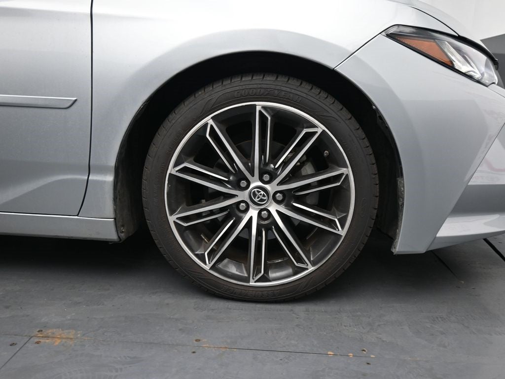 2019 Toyota Avalon Touring