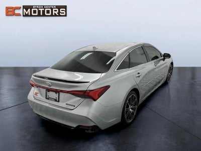 2019 Toyota Avalon Touring