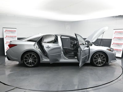 2019 Toyota Avalon Touring