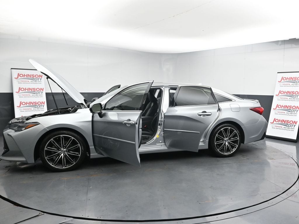 2019 Toyota Avalon Touring