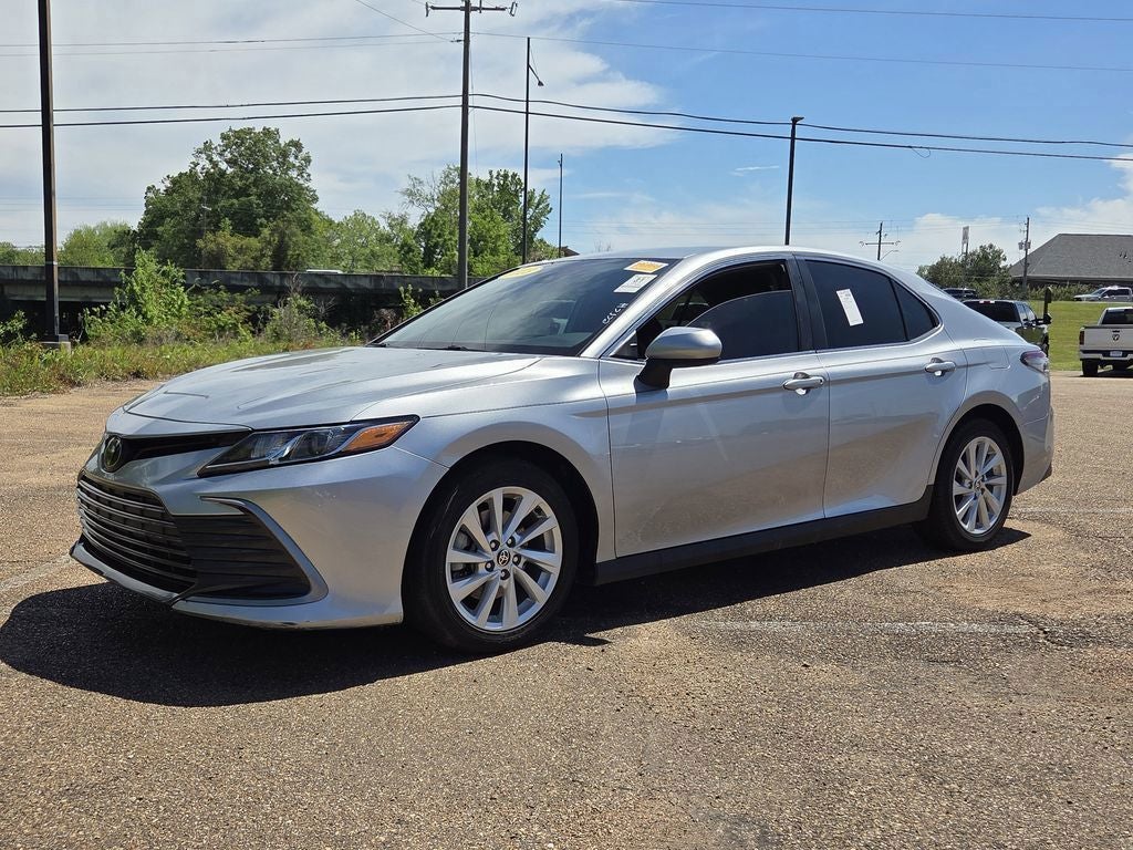 2023 Toyota Camry LE