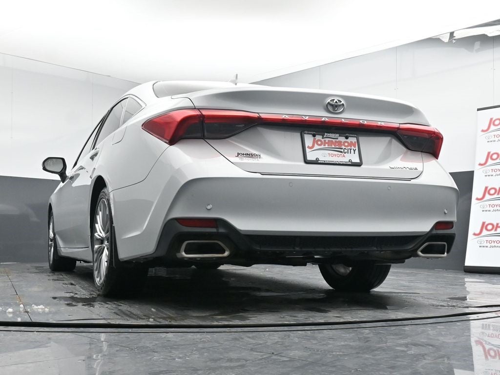 2022 Toyota Avalon Limited