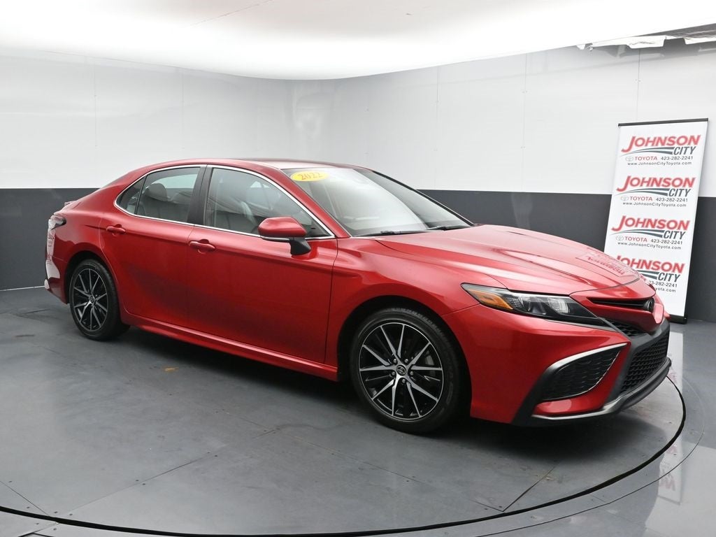 2022 Toyota Camry SE