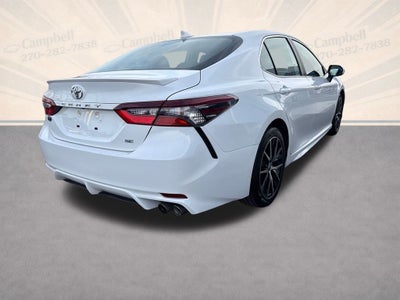2024 Toyota Camry SE