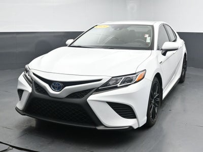2020 Toyota Camry SE