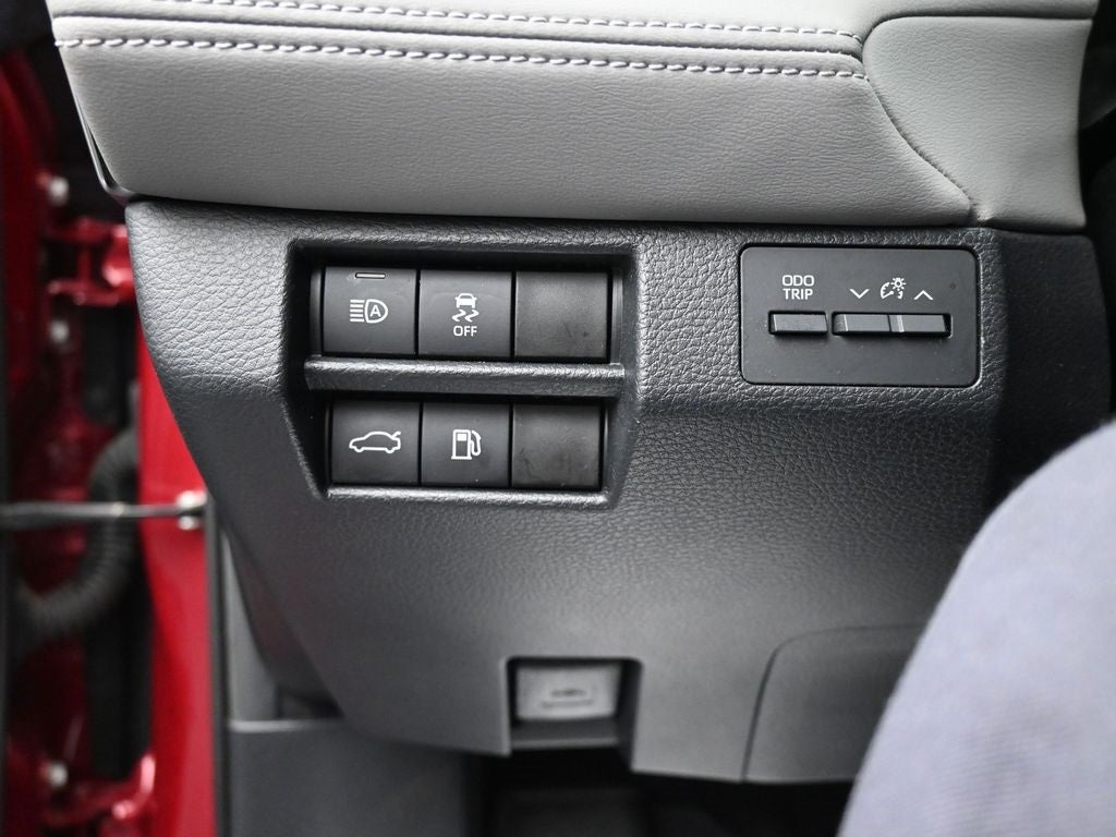 2021 Toyota Avalon XLE