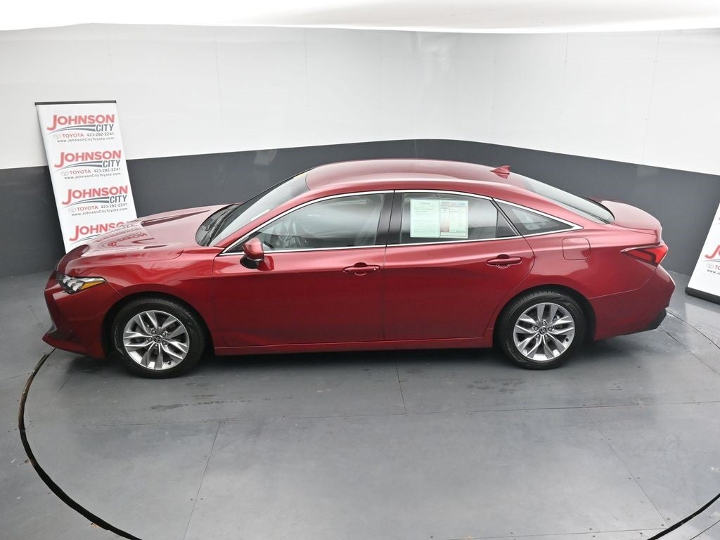 2021 Toyota Avalon XLE