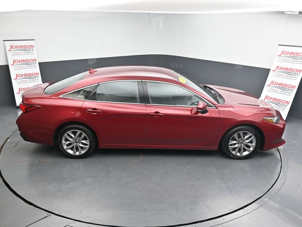 2021 Toyota Avalon XLE