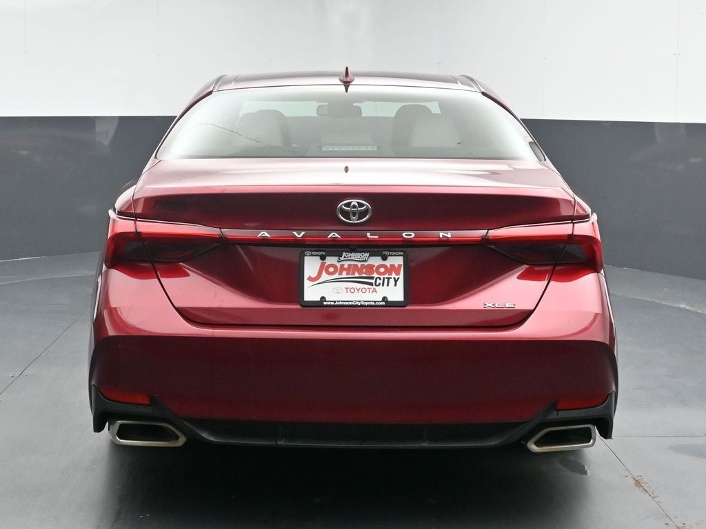 2021 Toyota Avalon XLE