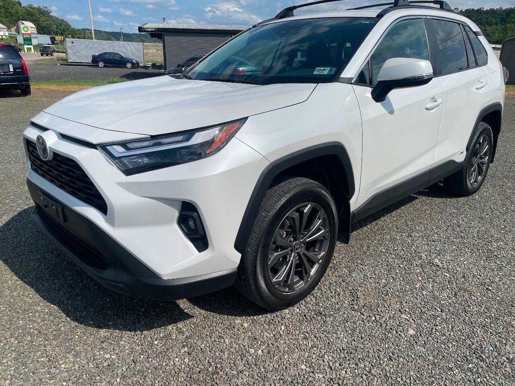 2023 Toyota RAV4 XLE Premium