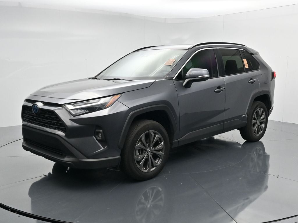 2022 Toyota RAV4 XLE Premium