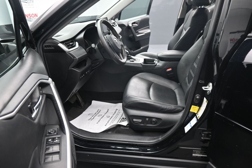 2021 Toyota RAV4 XLE Premium