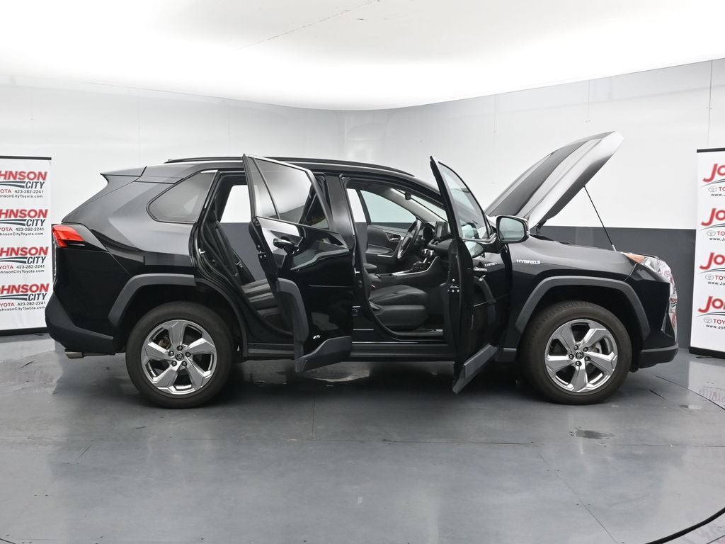 2021 Toyota RAV4 XLE Premium