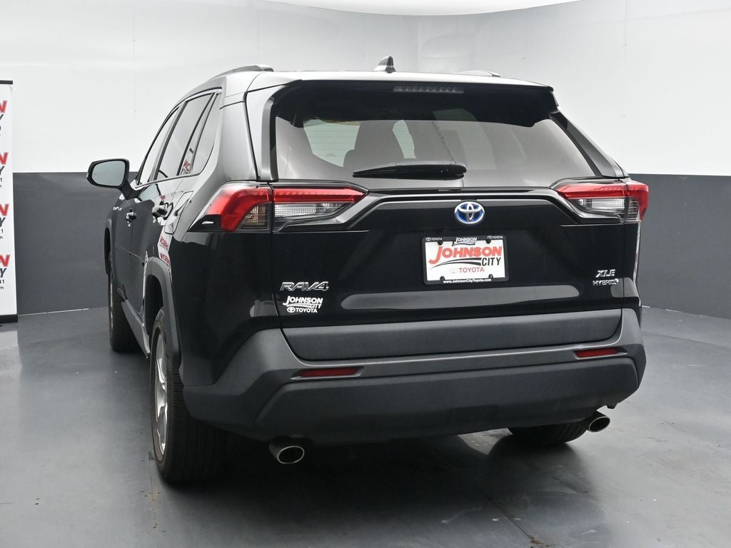 2021 Toyota RAV4 XLE Premium