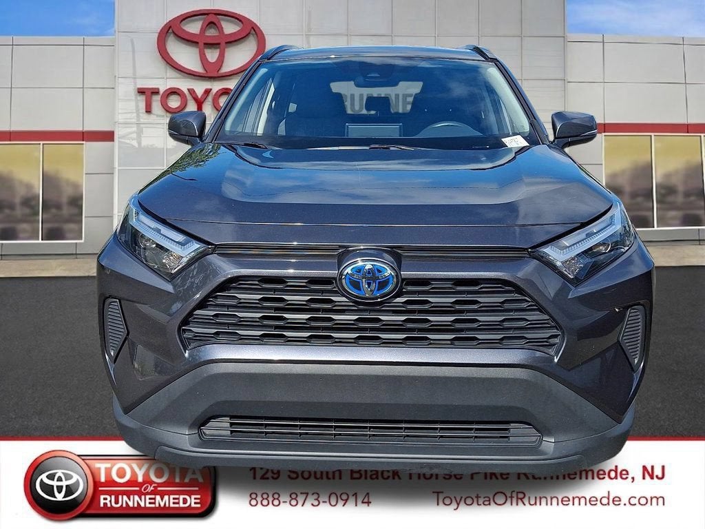 2024 Toyota RAV4 XLE