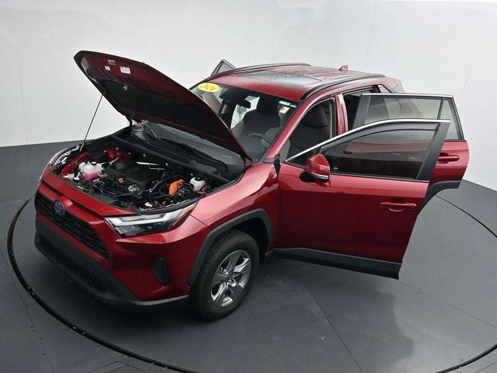 2024 Toyota RAV4 XLE