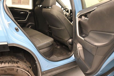 2023 Toyota RAV4 SE