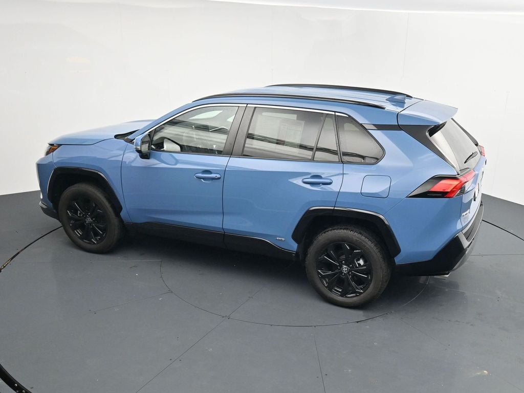 2023 Toyota RAV4 SE