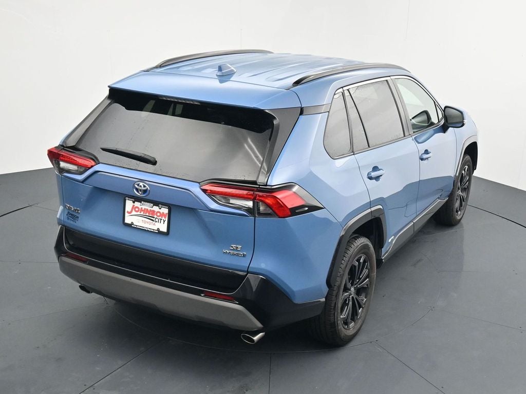 2023 Toyota RAV4 SE