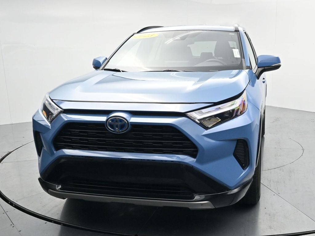 2023 Toyota RAV4 SE