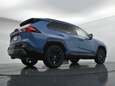 2023 Toyota RAV4 SE