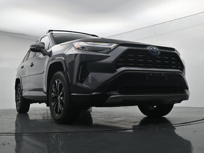 2024 Toyota RAV4 SE