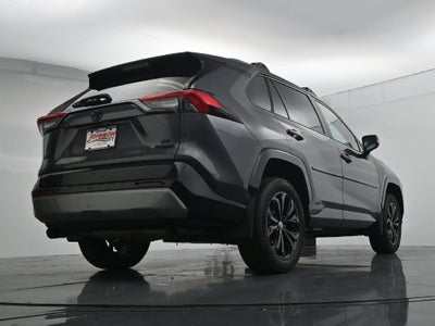 2024 Toyota RAV4 SE