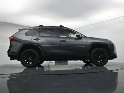 2024 Toyota RAV4 SE