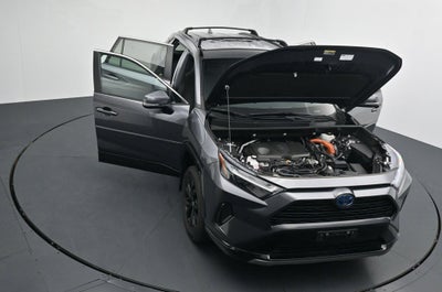 2024 Toyota RAV4 SE