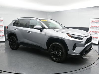 2025 Toyota RAV4 SE