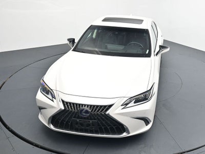 2022 Lexus ES 300h 300h
