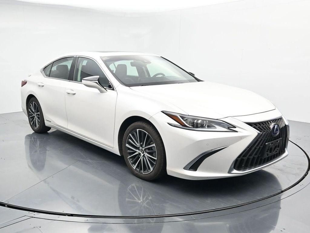 2022 Lexus ES 300h 300h