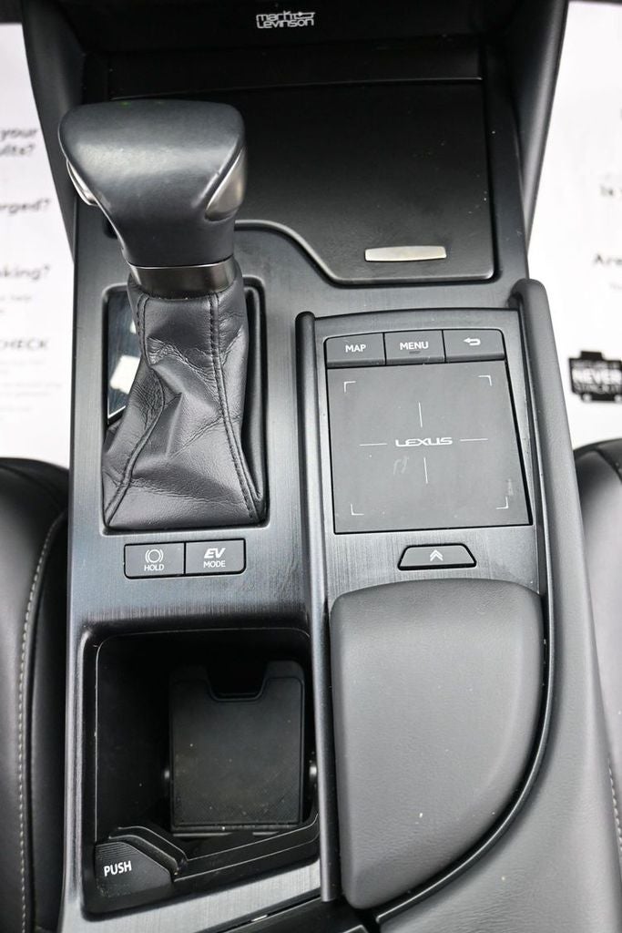 2022 Lexus ES 300h 300h
