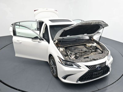 2022 Lexus ES 300h 300h