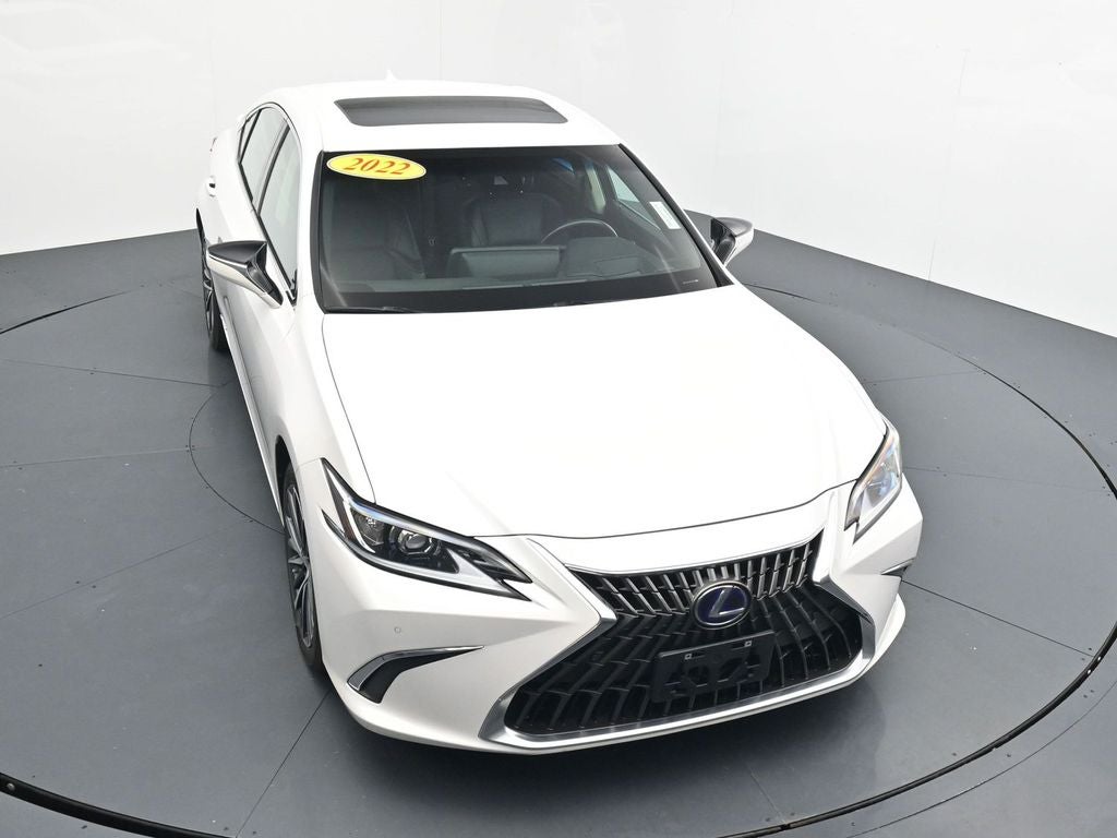 2022 Lexus ES 300h 300h