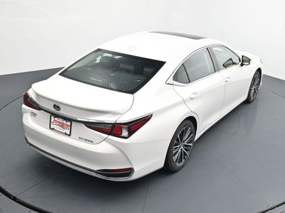 2022 Lexus ES 300h 300h