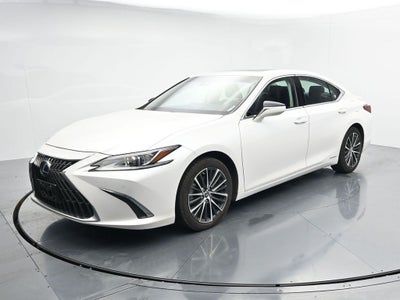 2022 Lexus ES 300h 300h