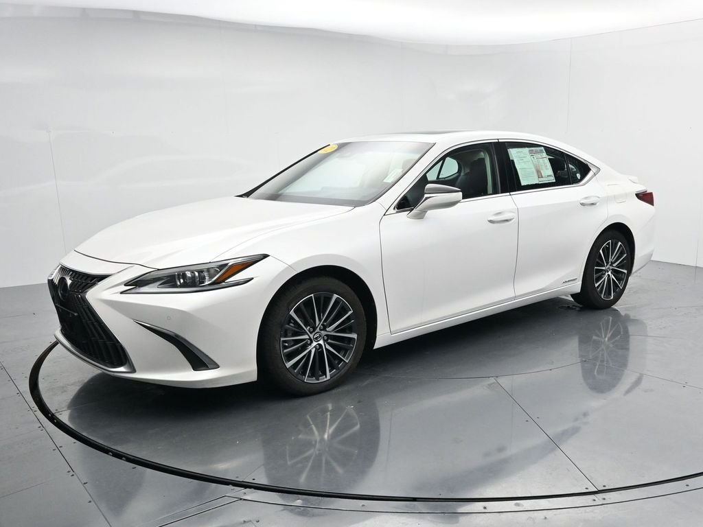 2022 Lexus ES 300h 300h