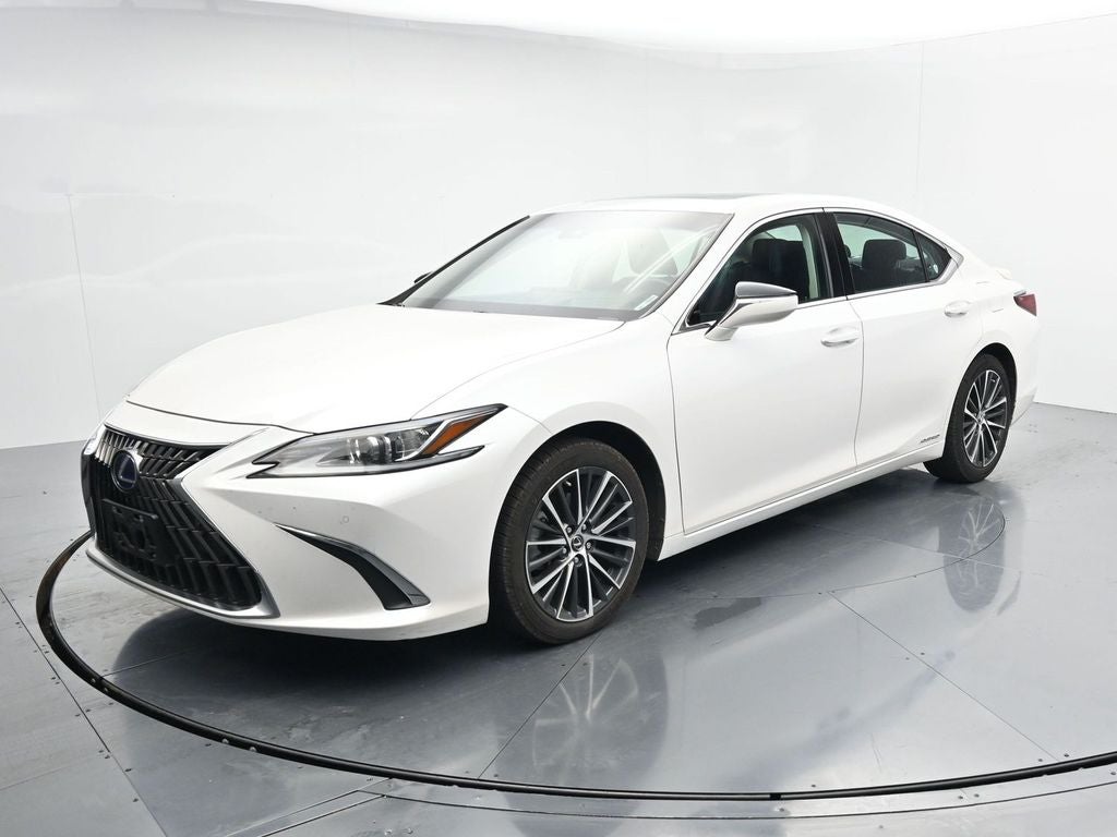 2022 Lexus ES 300h 300h
