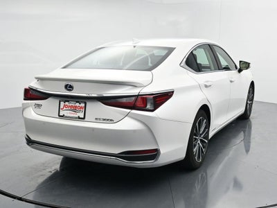 2022 Lexus ES 300h 300h