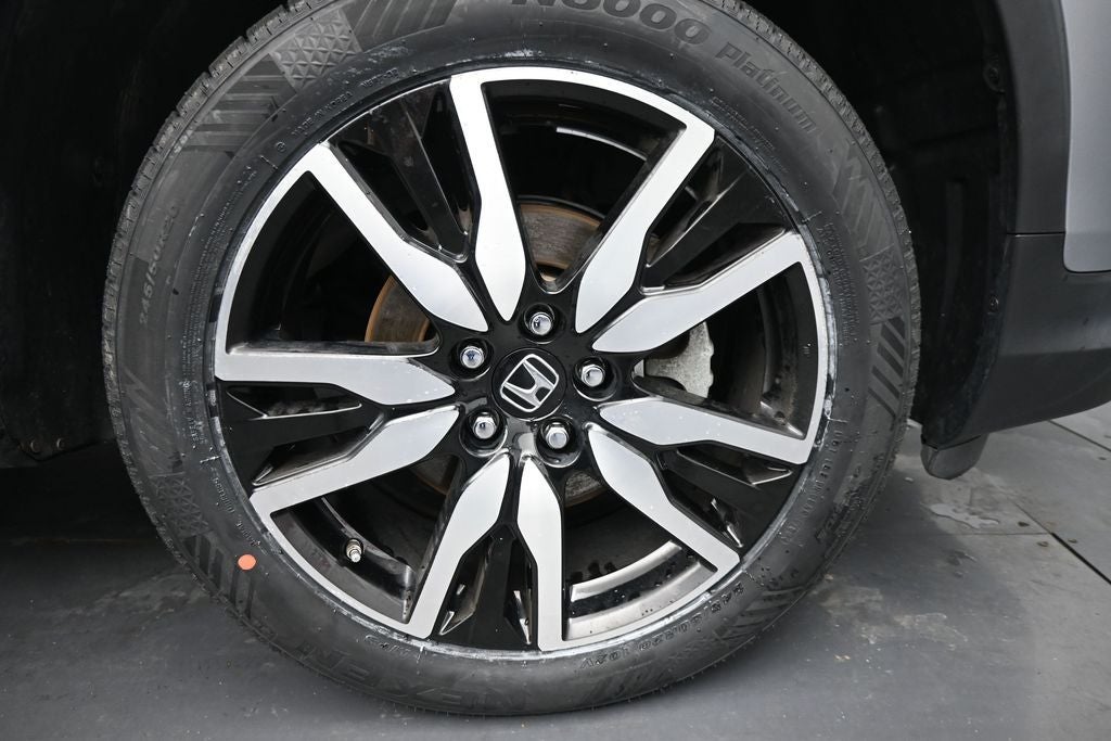2022 Honda Pilot Touring 7 Passenger