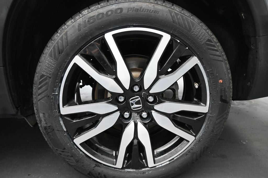 2022 Honda Pilot Touring 7 Passenger