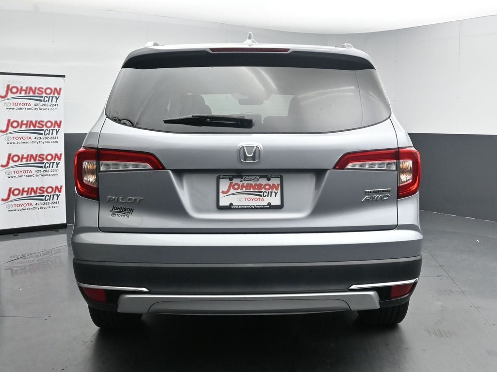 2022 Honda Pilot Touring 7 Passenger
