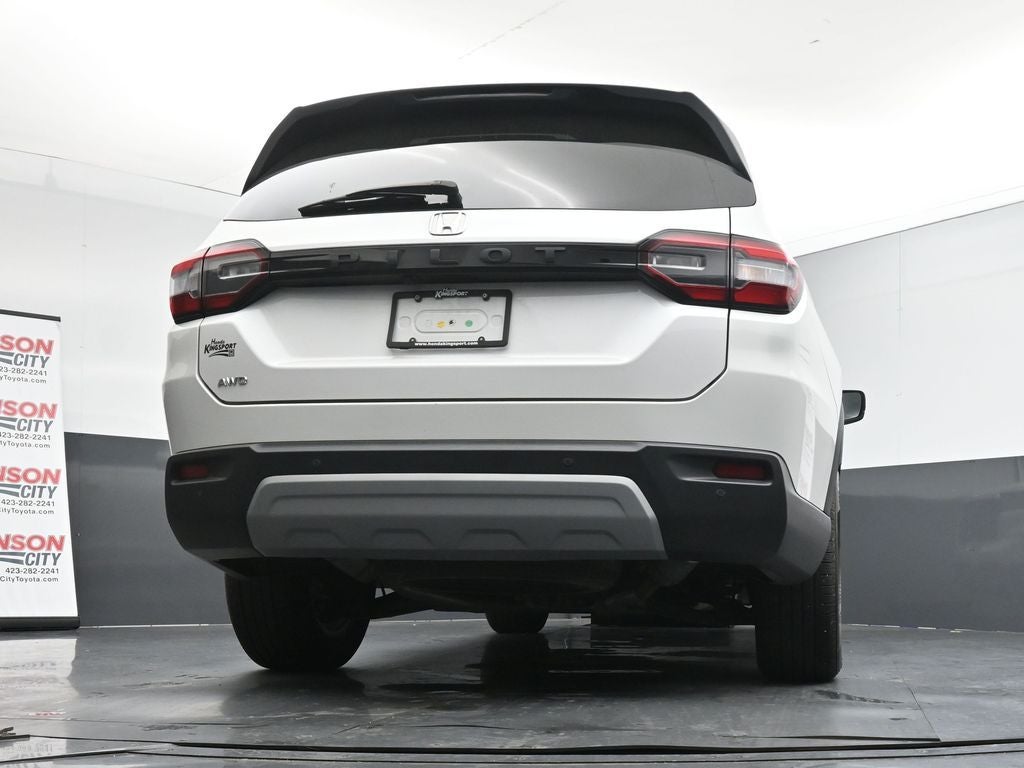 2024 Honda Pilot EX-L 8 Passenger