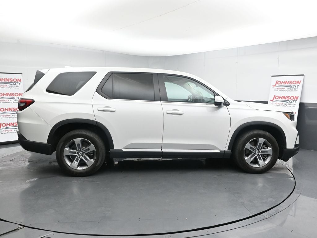 2024 Honda Pilot EX-L 8 Passenger